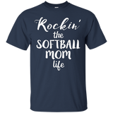 ROCKIN' THE SOFTBALL MOM LIFE Fastpitch Mother T-Shirt_Black