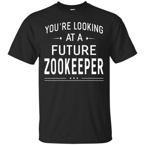 You're Looking At A Future Zookeeper T-shirt Graduation Gift_Black