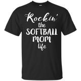 ROCKIN' THE SOFTBALL MOM LIFE Fastpitch Mother T-Shirt_Black