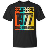 September 1977 40th Birthday Ideas 40 yrs old Bday T-shirt_Black