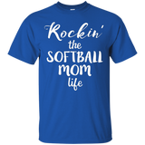 ROCKIN' THE SOFTBALL MOM LIFE Fastpitch Mother T-Shirt_Black