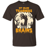 1st Grade Teachers Love Brains Halloween T-shirt_black=