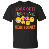 Look Out First Grade Here I Come Back To School Shirt