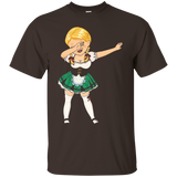 Sexy Beer Waitress Dabbing Blonde Funny Oktoberfest T-Shirt_Black