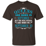 Queens Are Born In September 30 T-Shirt_Black