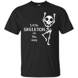 Little Skeleton On The Way T-shirt Skeleton Baby Lover_black=