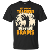 1st Grade Teachers Love Brains Halloween T-shirt_black=