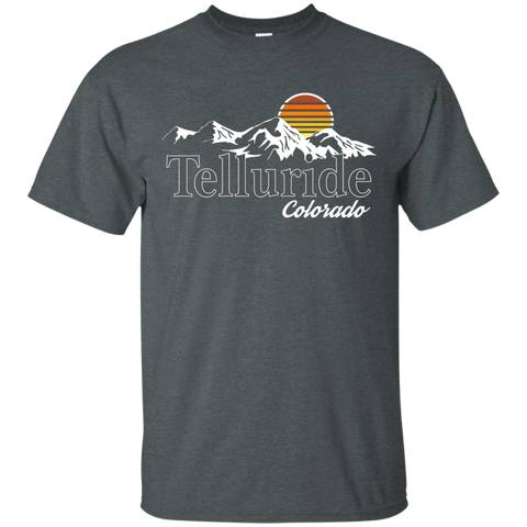 Skiing Telluride Colorado Mountain Lover T-shirt_Black