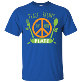 Peace Begins On Your Plate Vegan Vegetarian Gifts T-Shirt_Black